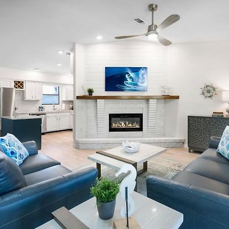 The St Augusdream Renovated Beach House Sleeps 8 Walk To Beach St. Augustine Kültér fotó